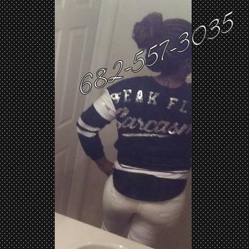 , 34  female escort, Arlington