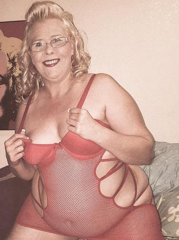, 48  female escort, Arlington