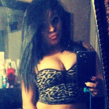 , 21  female escort, Arlington