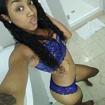 Promise'Dior, 20 African American female escort, Arlington